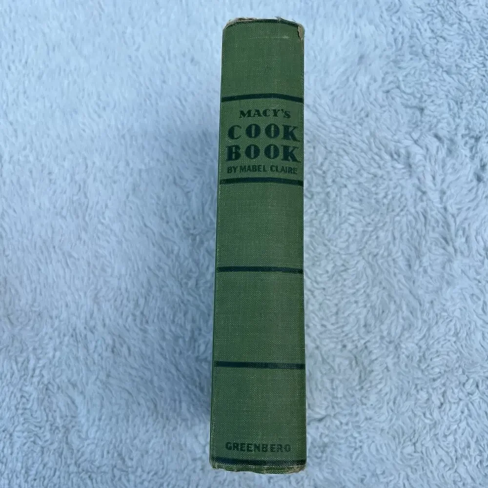Macy’s Cook Book & Kitchen Guide Vintage 1932 Green Hardcover